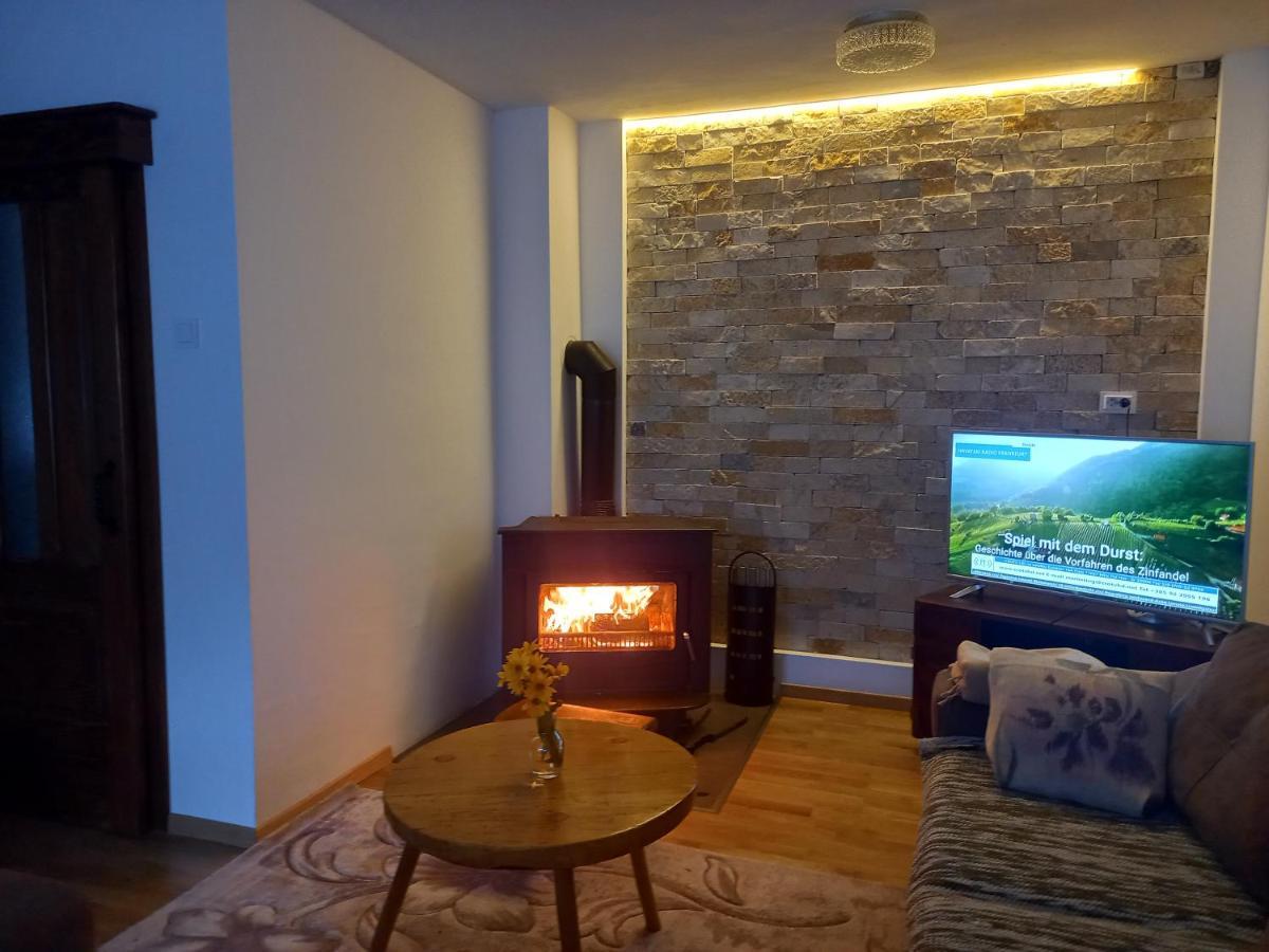 Konak Ugnji-Village Cetinje Exteriér fotografie